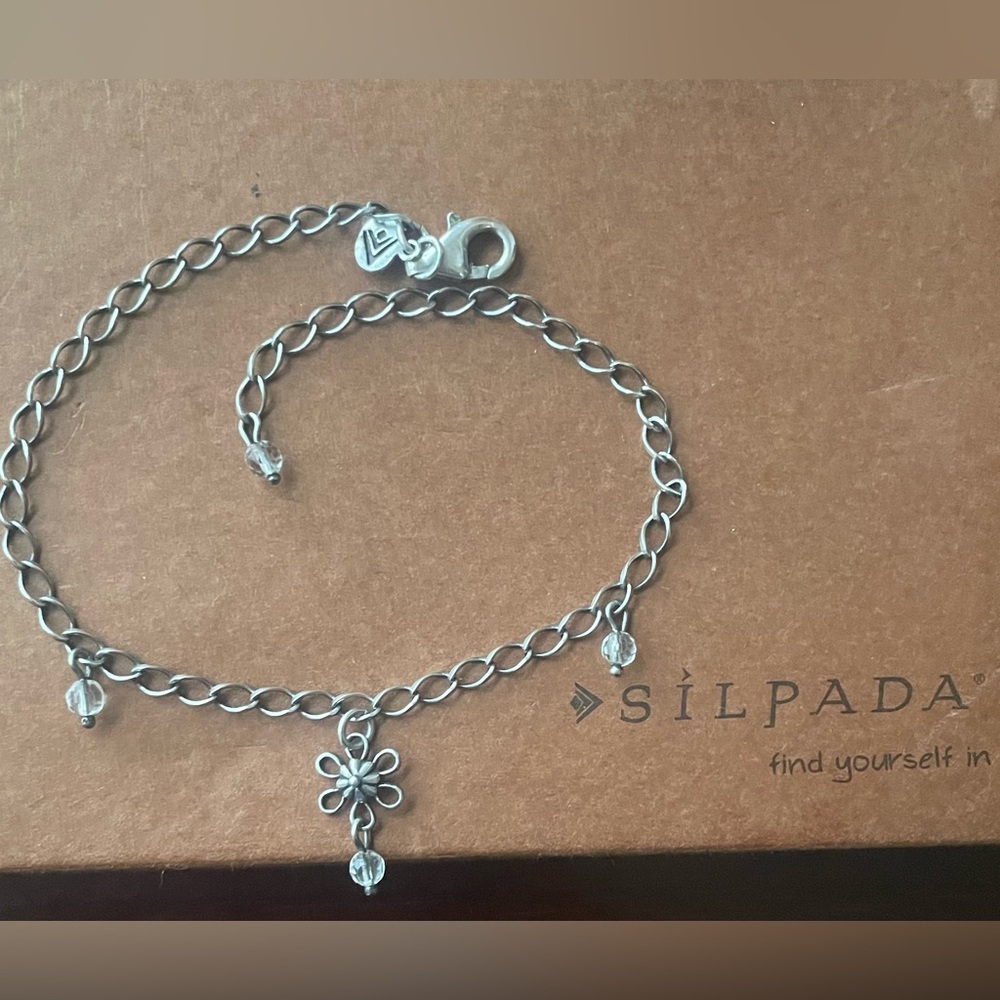 Vintage Silpada A1554 Crystal Bead Sterling Silver
Ankle Bracelet